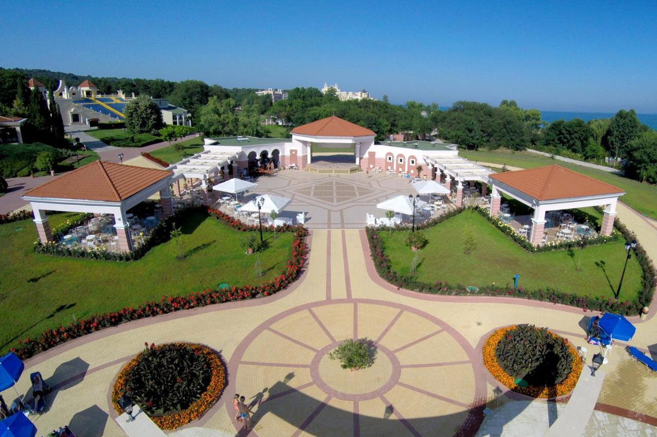 Resort Duni Pelican 4*
